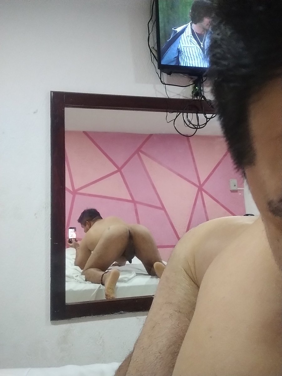 Yorshi19's tweet photo. Así agárrame Papi #Rt https://t.co/j1DltJaftY