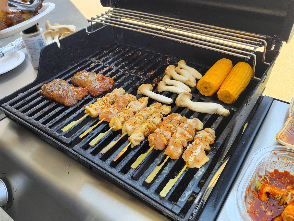 lee_rifa's tweet photo. BBQ日和🤗🤗
Thank you so much for inviting ✨

#BBQ
#お天気良好
#楽しい https://t.co/HBMwf6BOd4