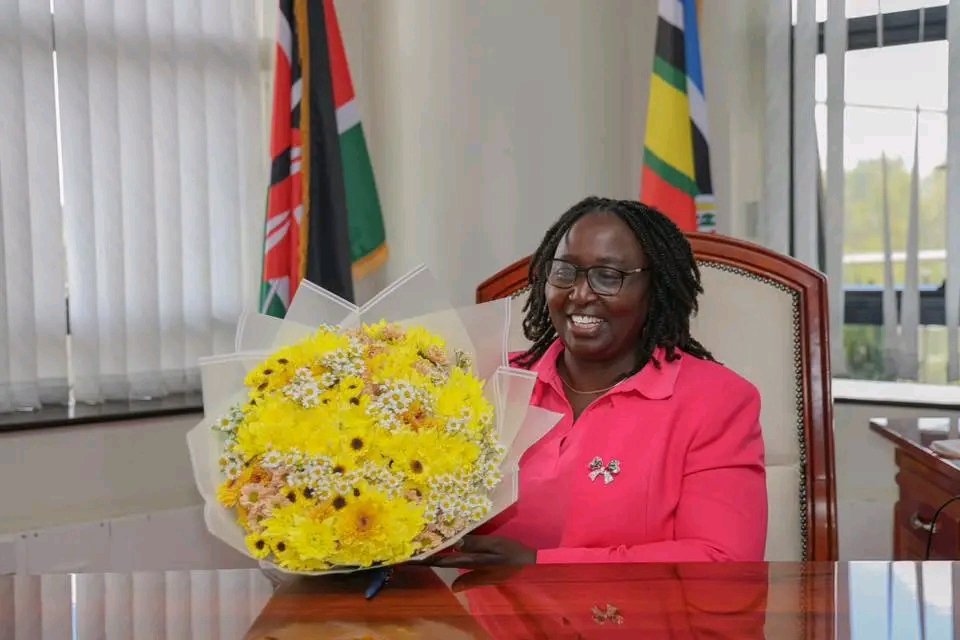 ScientistAgric's tweet photo. CS Hanna Cheptumo is developing a National Male Engagement and Inclusion Strategy to transform cultural norms and bring men and boys into the gender equality journey as active solution drivers. #StrengtheningChildWelfare #PositiveParentingProgram https://t.co/c2QNFbpzEk