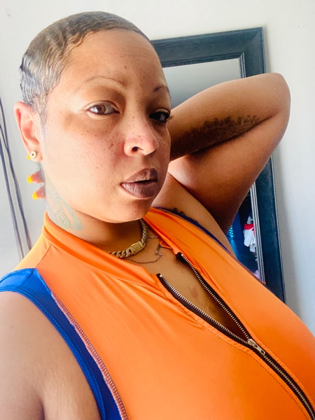 MaDommeHarley's tweet photo. My love language is Receiving Gifts 🥰 Here, take a look at ways to LOVE me. ♥️✨ https://t.co/ydHbInhH7U https://t.co/i1g9zojlc6