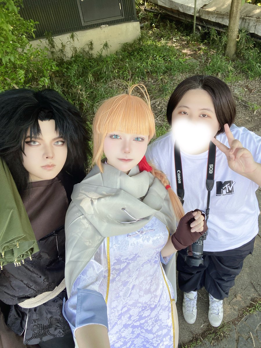 o0xll7_'s tweet photo. 夫婦してきた😻暑すぎてやばかったすぎやけどめちゃ素敵データたくさんでほんま喪ちゃんもじおさんもありがとうっ😭
#美濃コス https://t.co/SPNbIoSGgN