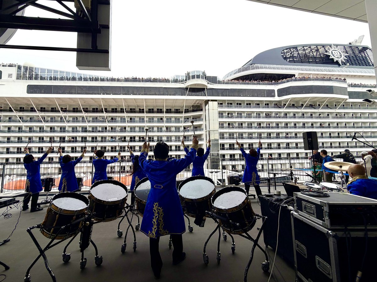 corepercussion's tweet photo. 明日5/17は、東京国際クルーズターミナルにて、客船「MSCベリッシマ」出港歓送演奏を担当させていただきます🚢
16:15頃から演奏開始予定です。
お時間ある方は是非お越しください！

@Cruise_Terminal https://t.co/mgp4qYzmTk