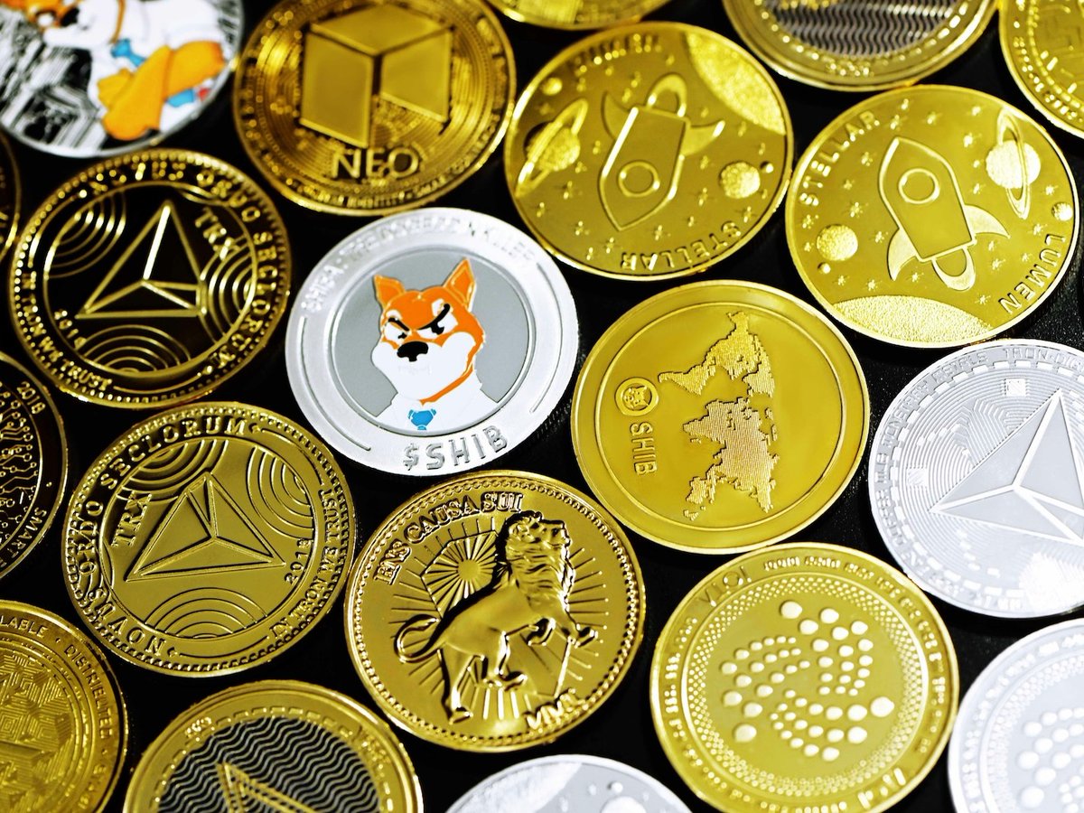 CoinMarketCap tweet media