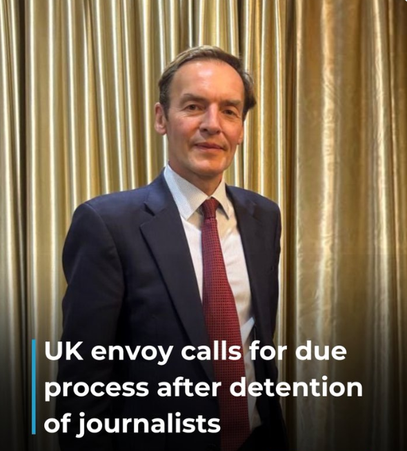af_emrooz's tweet photo. Richard Lindsay, the UK’s special envoy for Afghanistan, expressed concern over the detention of journalists by Taliban and called for transparency, due process and respect for their rights. https://t.co/pGouxi9Hwk