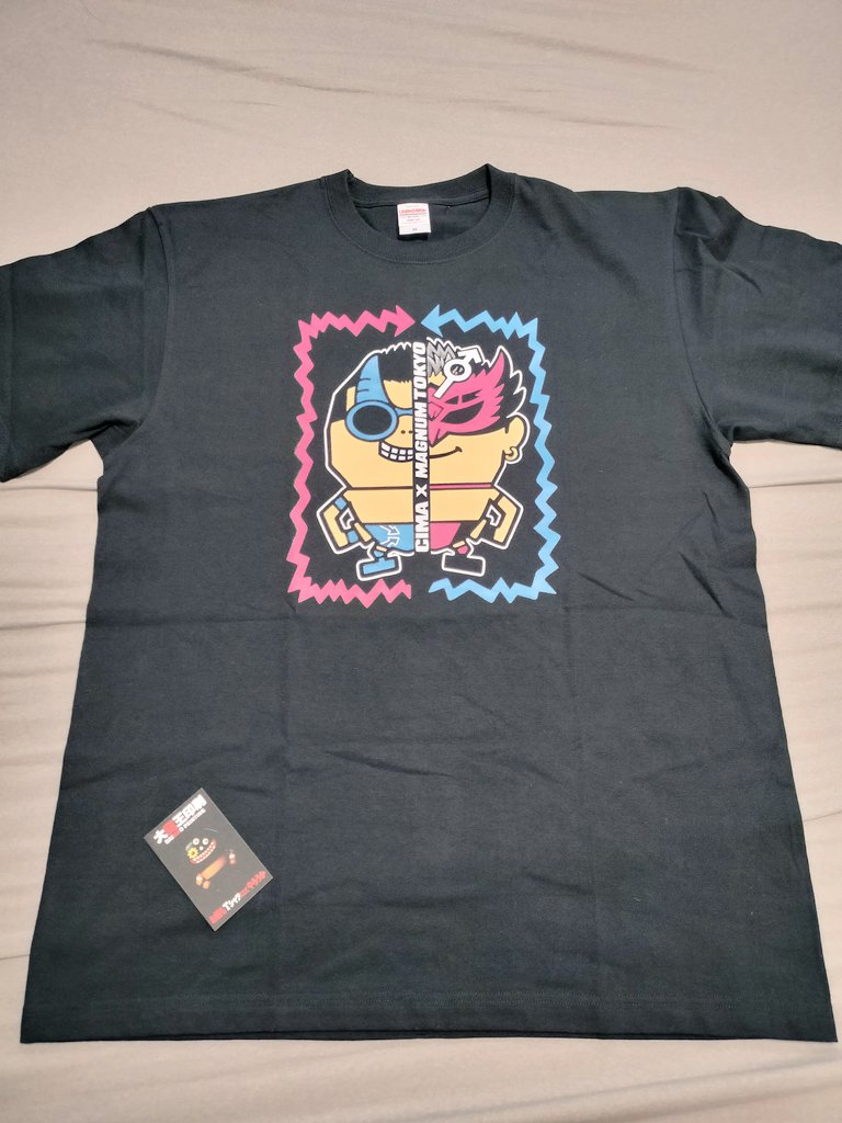 素敵な誕生日ﾌﾟﾚｾﾞﾝﾄが届きましたー🎁✨ 早速これを着て飲み会行ってき