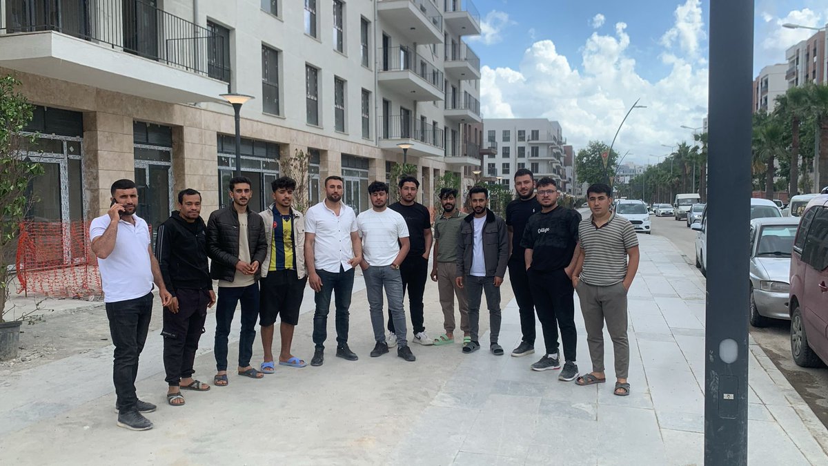 DİSK / Dev Yapı-İş tweet media