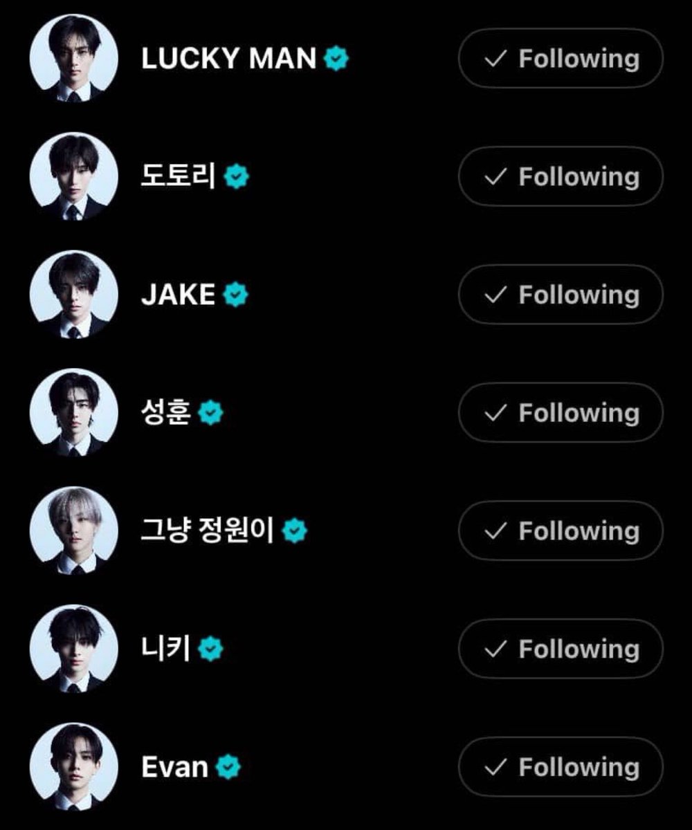 heevxr's tweet photo. 7 🖤 https://t.co/E5bFNXQIGL