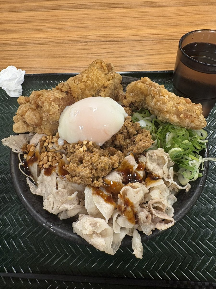 まめ太 tweet media