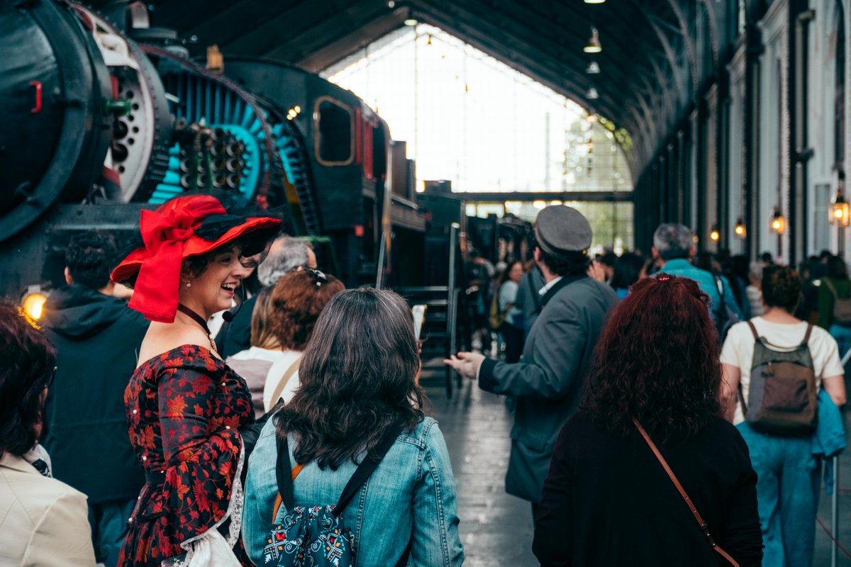 Fundación de los Ferrocarriles Españoles tweet media