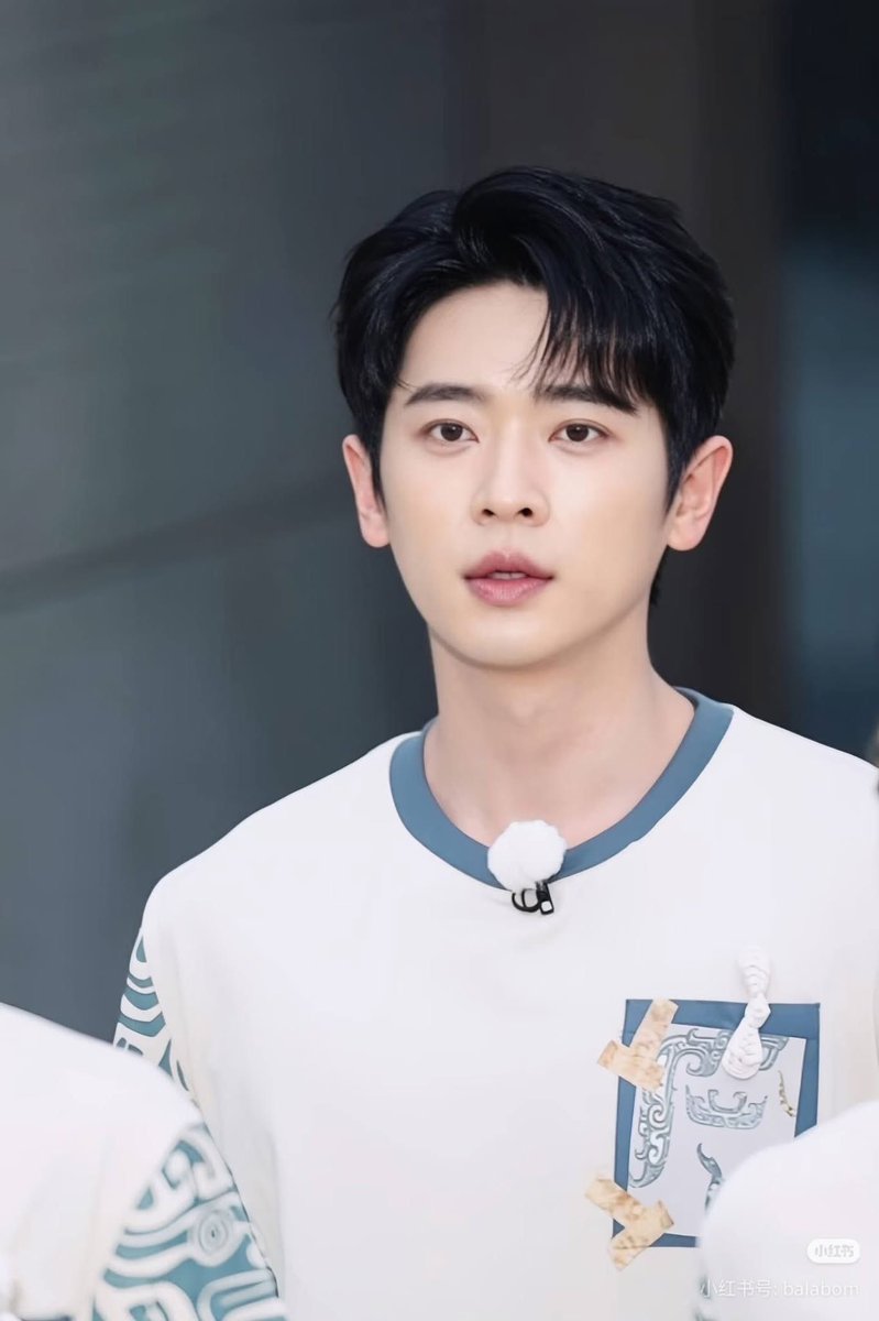 kat_kanii's tweet photo. หล่อแบบเหมือนไม่มีอยู่จริง จาบ้าาา 😽 #เฉิงเหล่ย #ChengLei https://t.co/y1fnxLHWL1