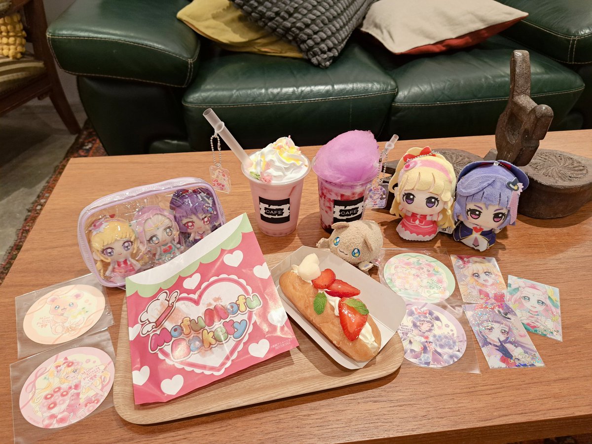 りさ tweet media