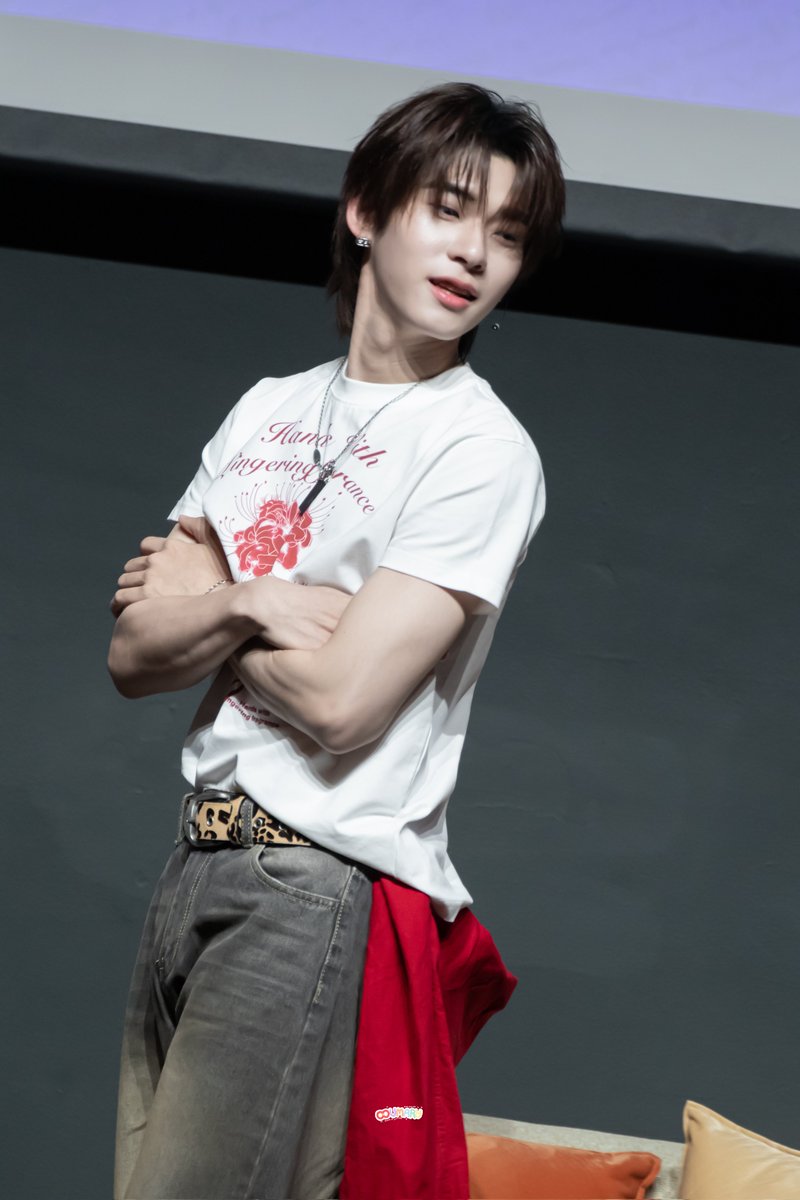 𝙊𝙐𝙈𝘼𝙍𝙔ツ♡ tweet media