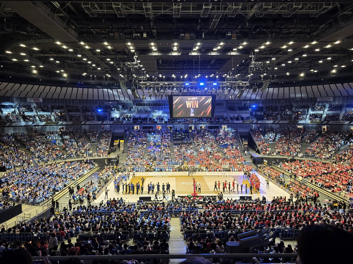 non_chicchiii's tweet photo. 昨日、急遽決勝見に行くことになったので行ってきた！
めっっっっちゃ楽しかった〜ブルテ勝ててよかった！！ https://t.co/VkVjd8nPii