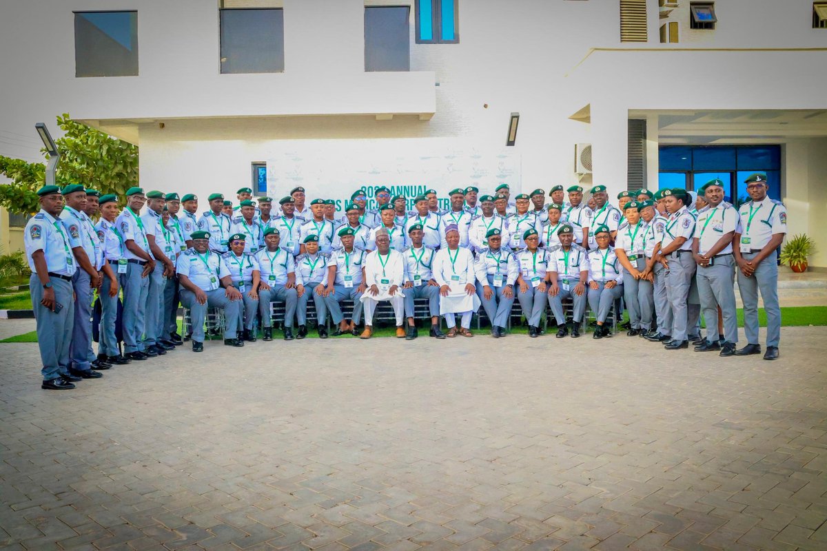 NIGERIA CUSTOMS tweet media