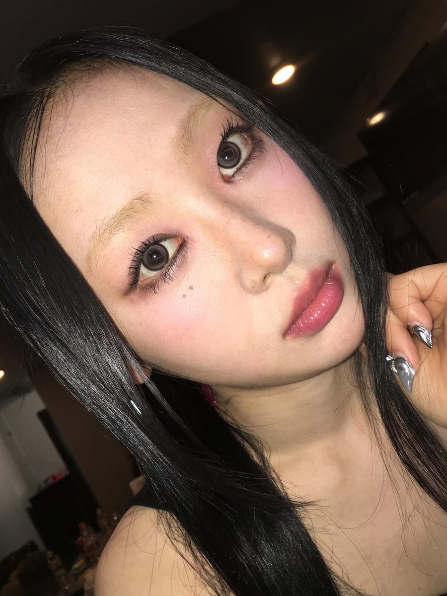 Yves Support tweet media