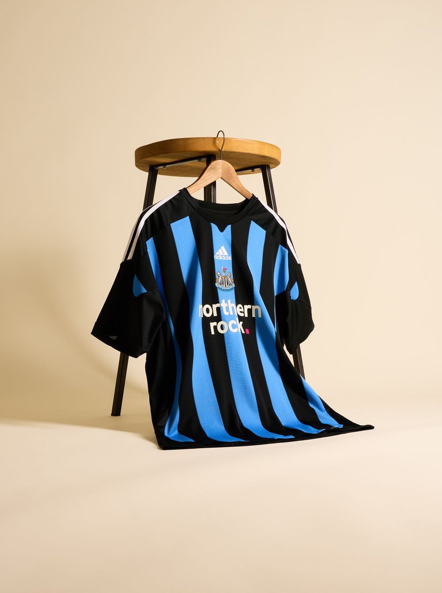 classicshirts's tweet photo. Newcastle United 2009 Third by adidas | Jonas 👕 

Hitting the site on Monday at 14:00 (UK Time) in a size Large. https://t.co/adi34KSC7B