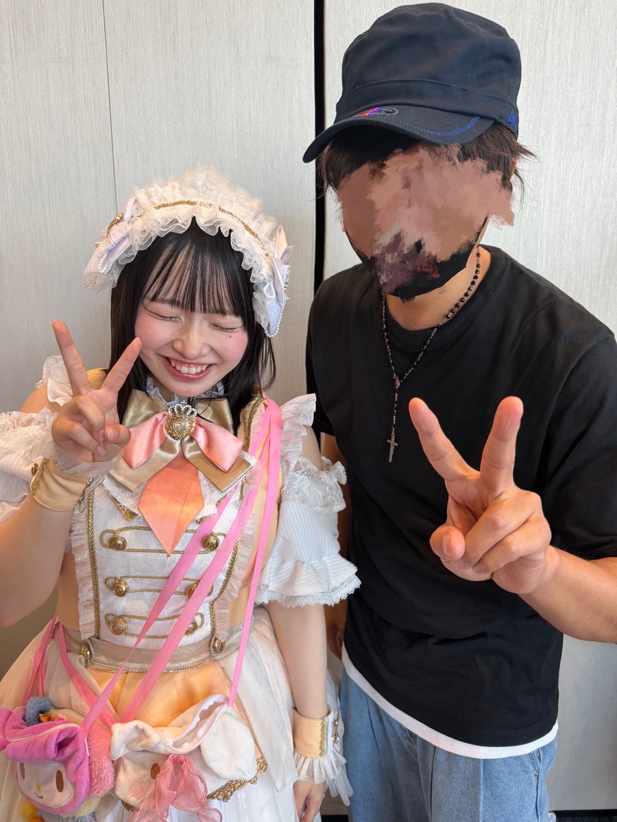 いろはページ【ほとけさん零番街チェキ×46】 いろはさんのチェキ撮り直してたら激偏頭痛で寝落ちしていま起きてしま