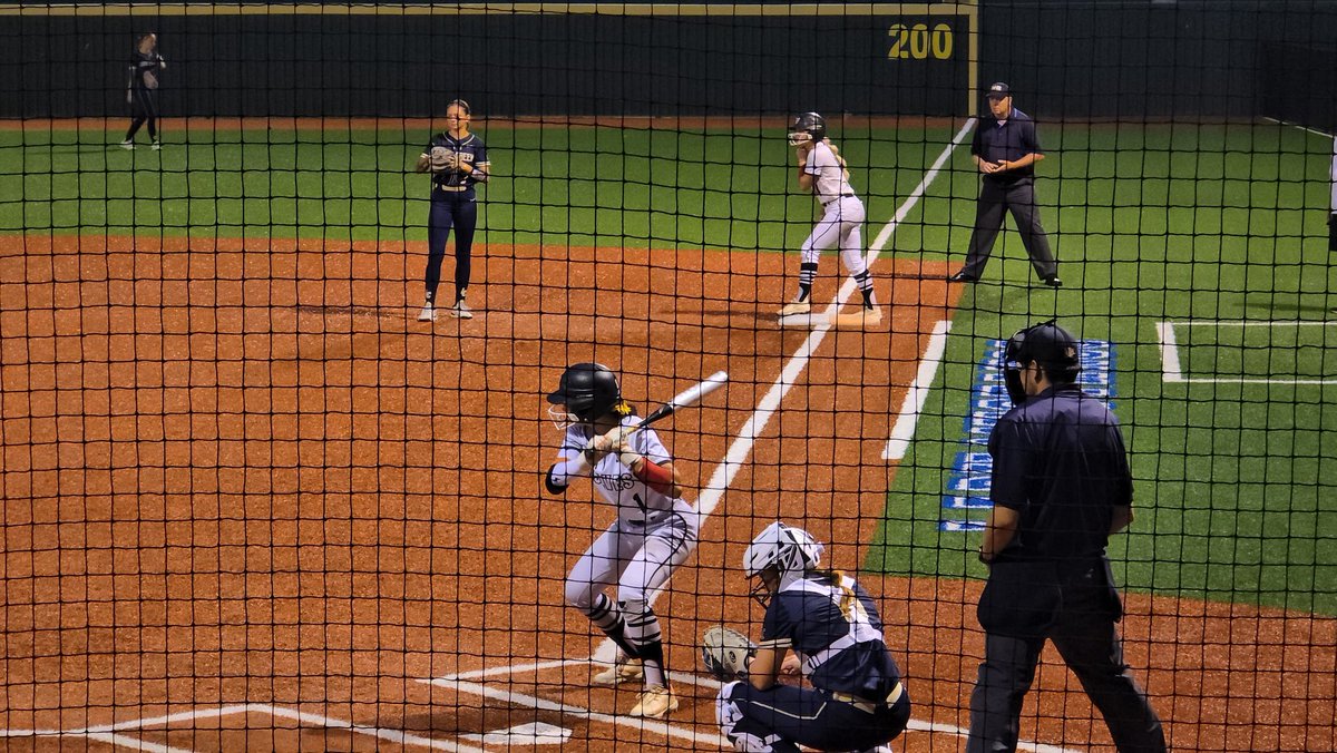 JordynnBooe2026's tweet photo. All great things come to an end and unfortunately my High School career ended in the Regional Semifinals against a talented Lake Creek team. I am grateful for my 4 years with Weiss Softball and hope I was able to help build a culture of success in my time there. Here are some of my senior season stats:
Hitting: Avg. - .578, OPS - 1.723, Hits - 59, 2B - 10, 3B - 7, HR - 9, RBI - 47, Runs - 63 and Walks - 28.

Pitching: Innings - 72, Hits - 44, Earned Runs - 25, Strikeouts - 105, ERA - 2.419 and BAA - .168.

One more summer of Unity Johnson/VB softball before heading off to college! Thank you to all of my coaches and teammates for making this High School journey a memorable one and I look forward to seeing big things from Weiss Softball in the coming years!!! Hook’em 
#Weisstory @WeissSoftball @var_austin @PfISDAthletics @statesman @ASJSportsATX