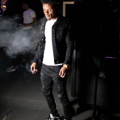 LahhDaee's tweet photo. #NewProfilePic Is posting your profile update frowned on ? I just wanna know . https://t.co/p8yja3Bxwg