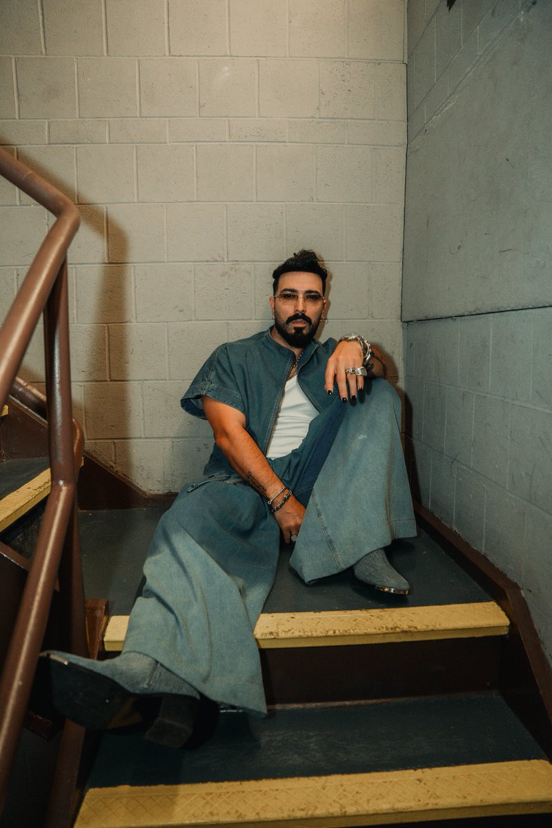 IamLuisFigueroa's tweet photo. Háblenme de estas fotos combete 😎

Stylist: @readingp https://t.co/ywb9OxzL15