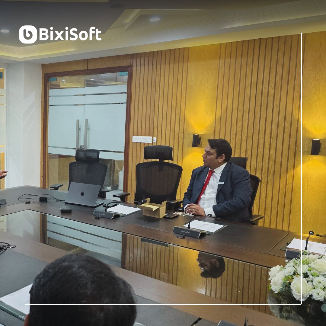 dearmansoor's tweet photo. Great vibes representing BixiSoft at Islamabad Meetup 🚀! Fresh ideas, cool convos, and tech love 💡. #BixiSoft #IslamabadMeetup #TechCommunity https://t.co/YuLr7JZ1qQ
