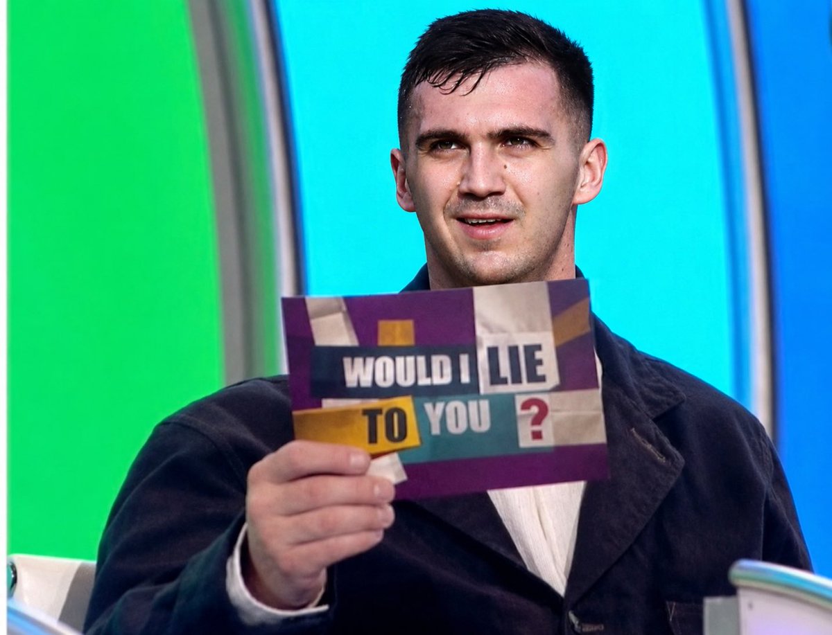 James 🏴 tweet media