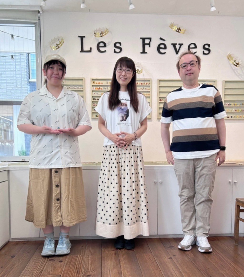 磯谷佳江 Yoshie Isogai tweet media
