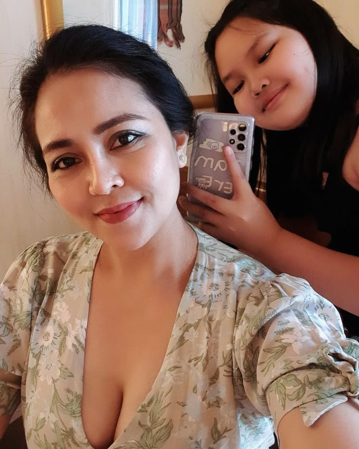 Bunda Yuni Utami tweet media