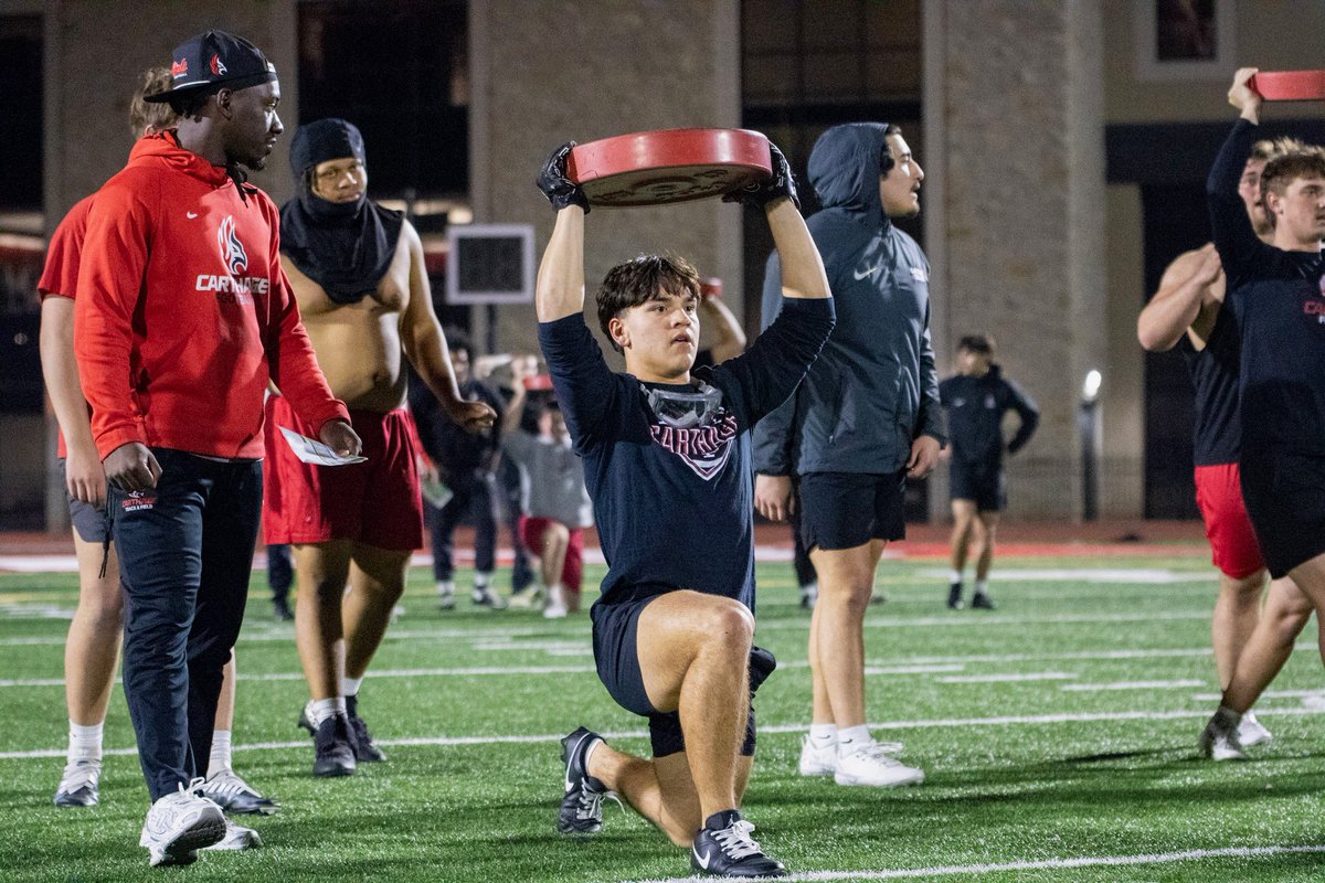 Firebirds_FB's tweet photo. Wrapped up the offseason with our Ring of Fire competition!! 🔥💪

#FIRE \\ #FuelTheFlame https://t.co/5pSS9j0Jgd