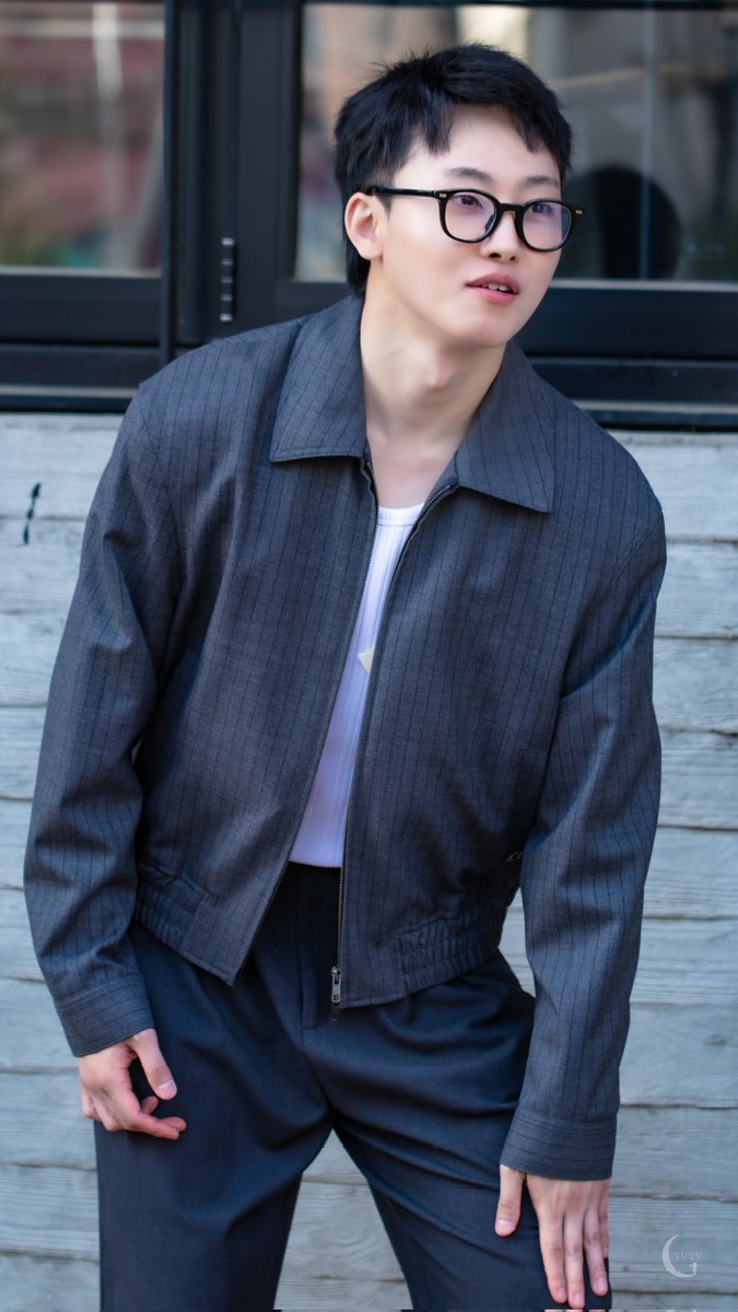일랑일랑 tweet media