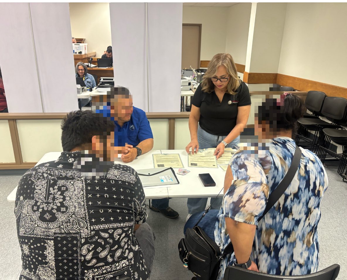 Consulado de México en McAllen tweet media