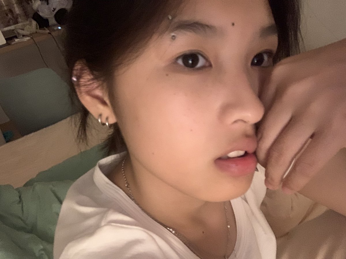 蒼井時雨 tweet media