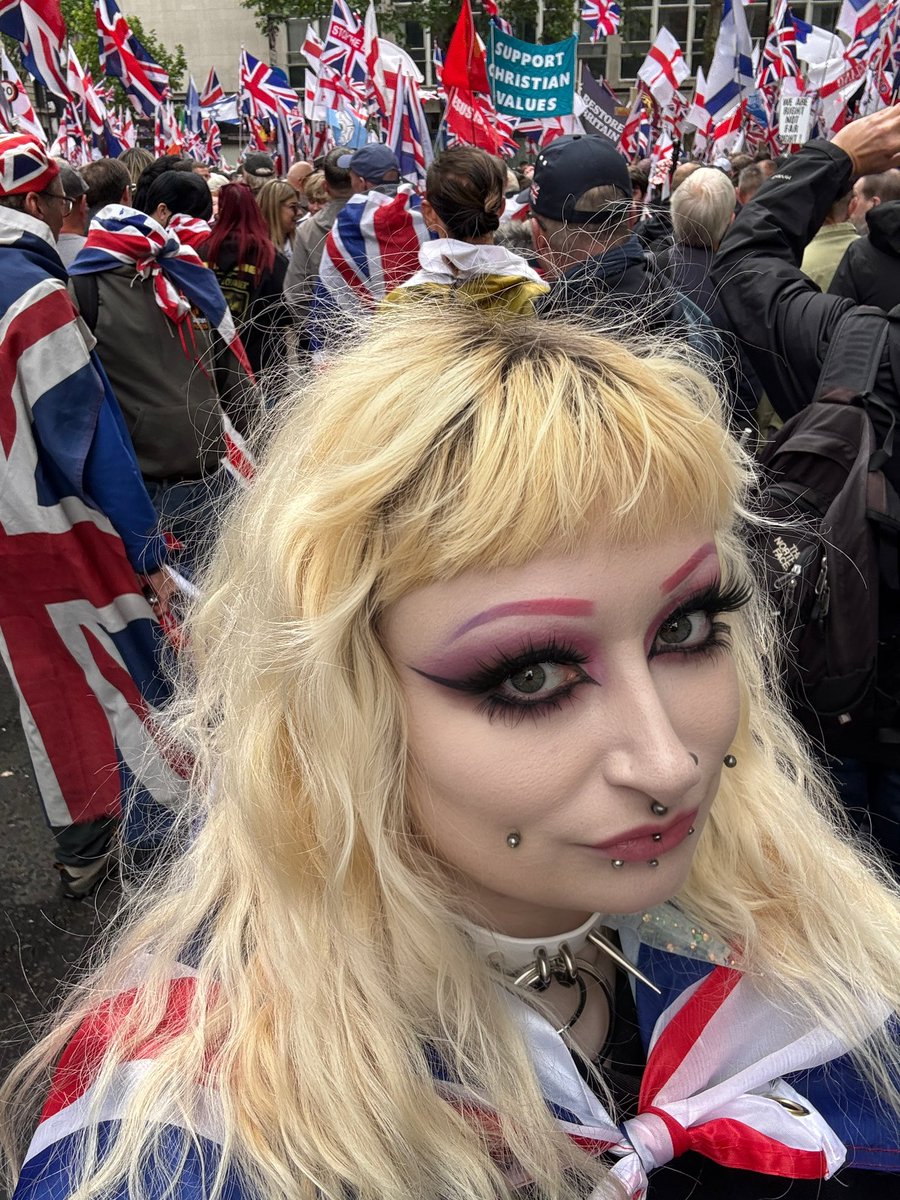 Nadya Ivana tweet media