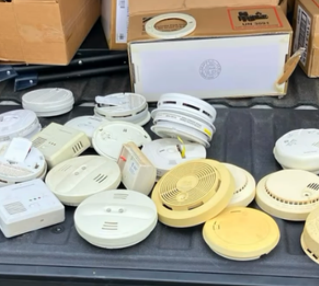 RedCrossMA's tweet photo. Our Brockton Sound the Alarm team had a successful day May 2, installing smoke alarms &amp; making homes safer across Brockton. Our volunteers partner with fire departments across Massachusetts to share fire prevention information &amp; make homes safer with new smoke alarms. Great Job! https://t.co/WeFVjbKuK8