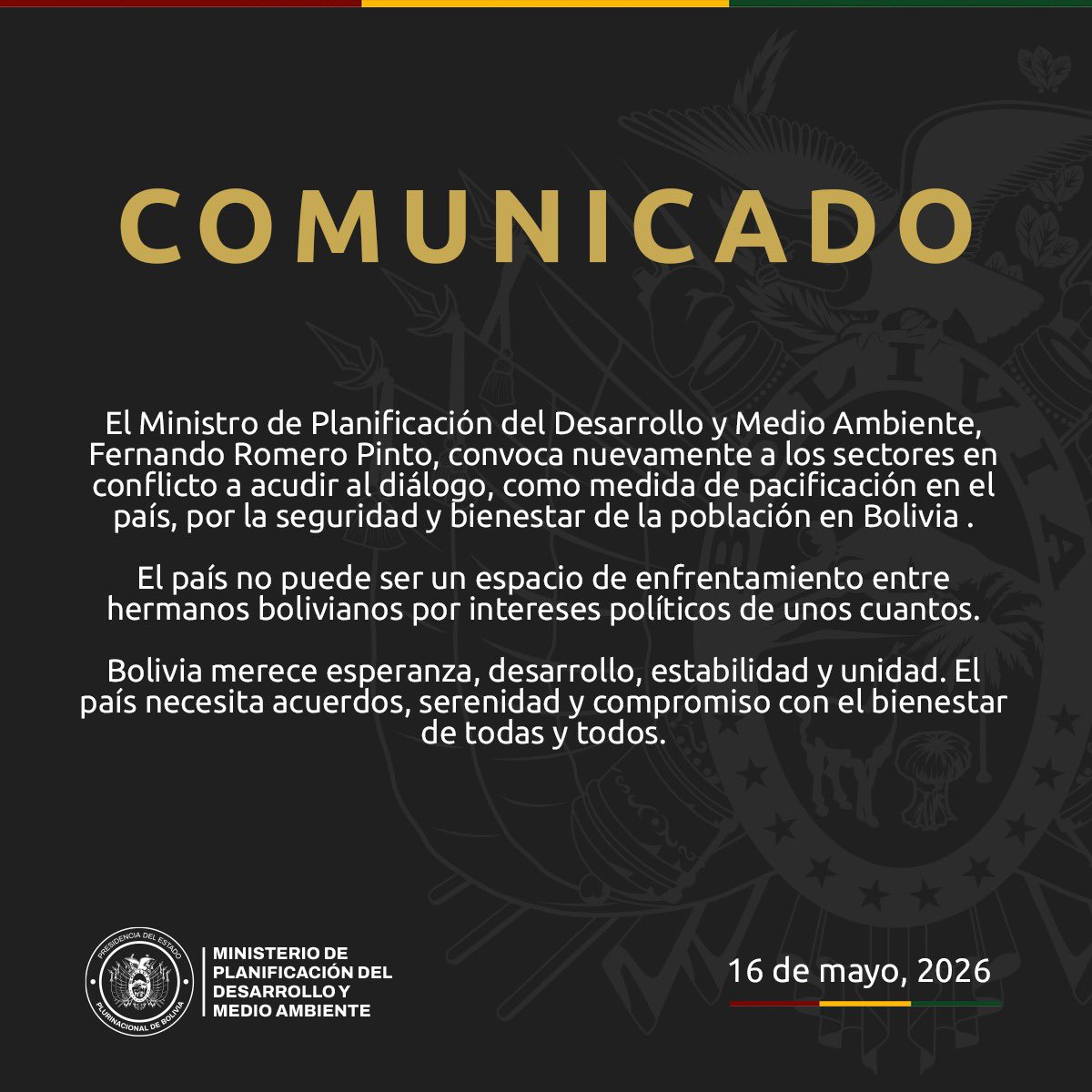 minplanifica's tweet photo. El Ministro Fernando Romero Pinto, hace un llamado al diálogo por la pacificación del país.

#Diálogo
#ConfiamosEnBolivia
#MPDyMA https://t.co/9Ywtivc8bR