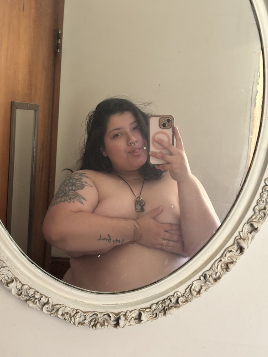 🍯HoneyBaby🍯 tweet media