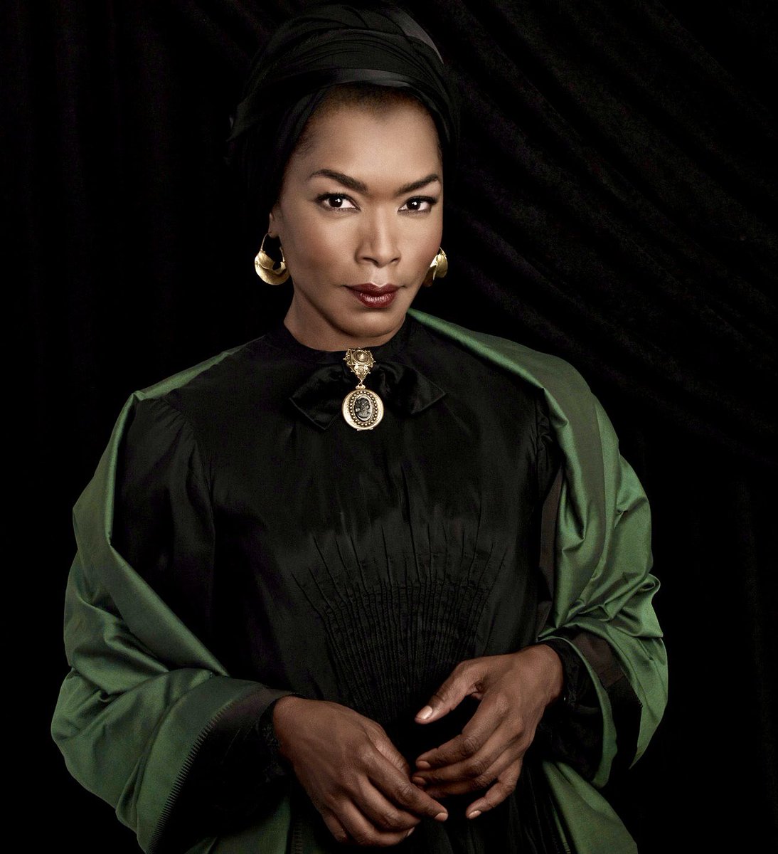 The AHS Zone tweet media