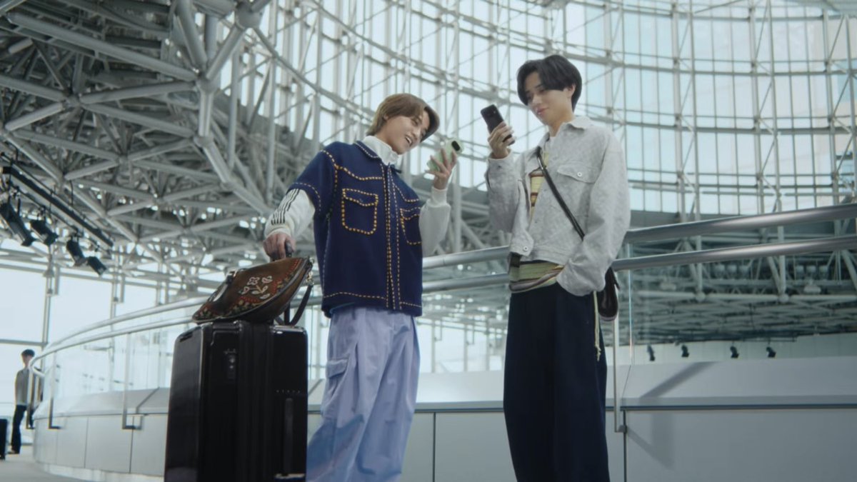 ベリ tweet media