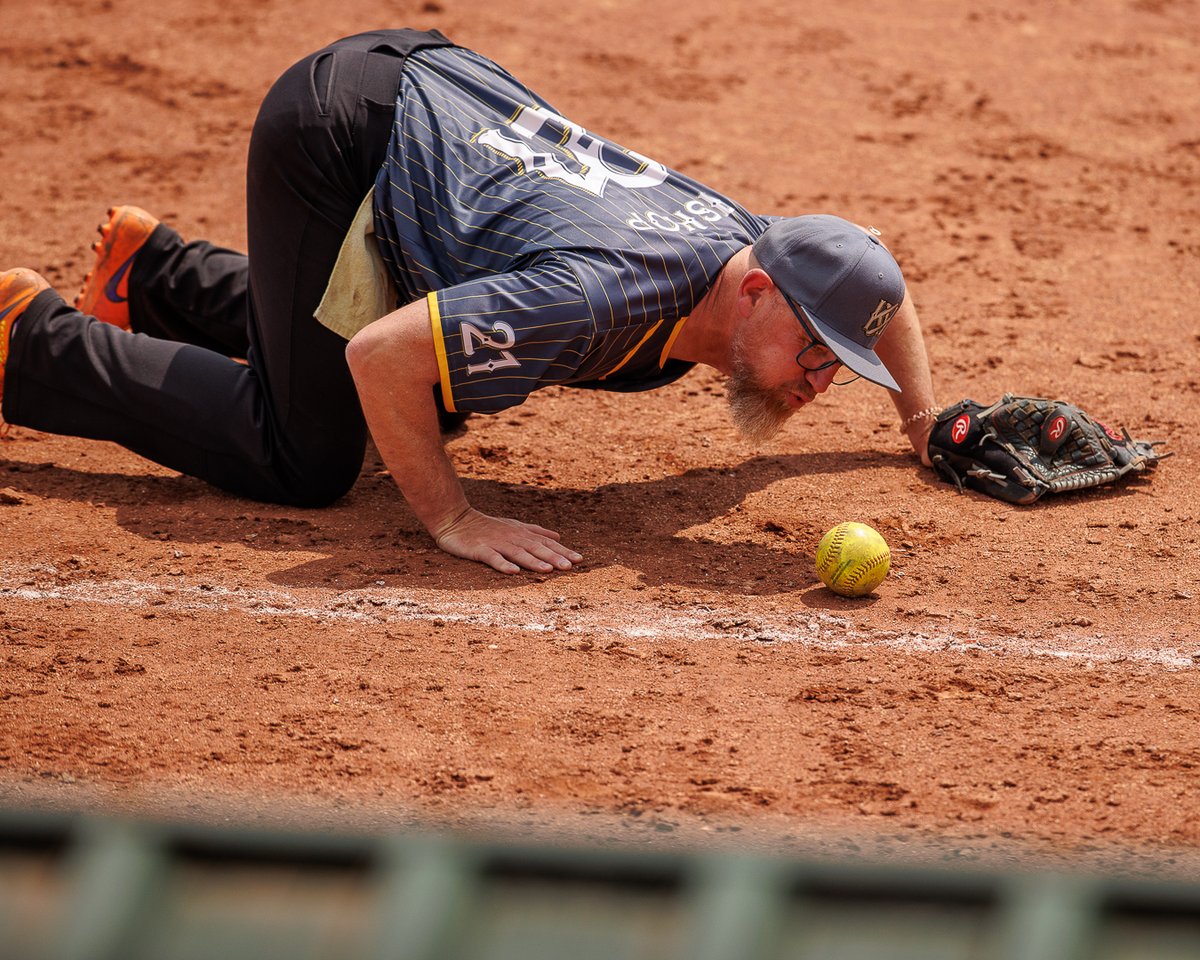 BaseballSoftball𝙐𝙆 tweet media