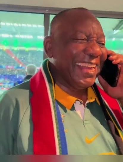 ItsPaulMaila's tweet photo. @KaizerChiefs @tarmie_khumalo Basebenzile abafana 😀
#Amakhosi4Life https://t.co/dAfPWccVMc