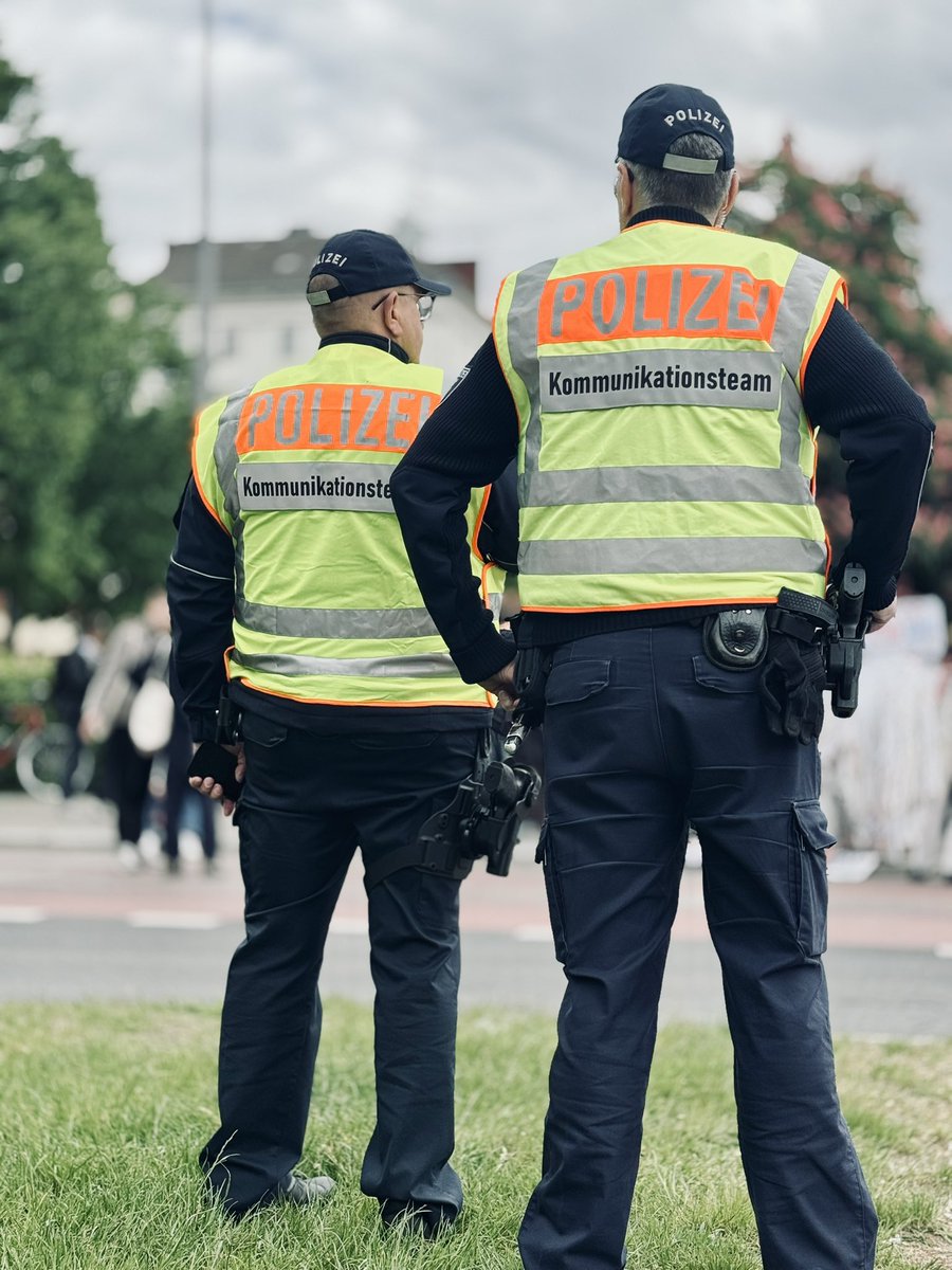 Polizei Berlin Einsatz tweet media