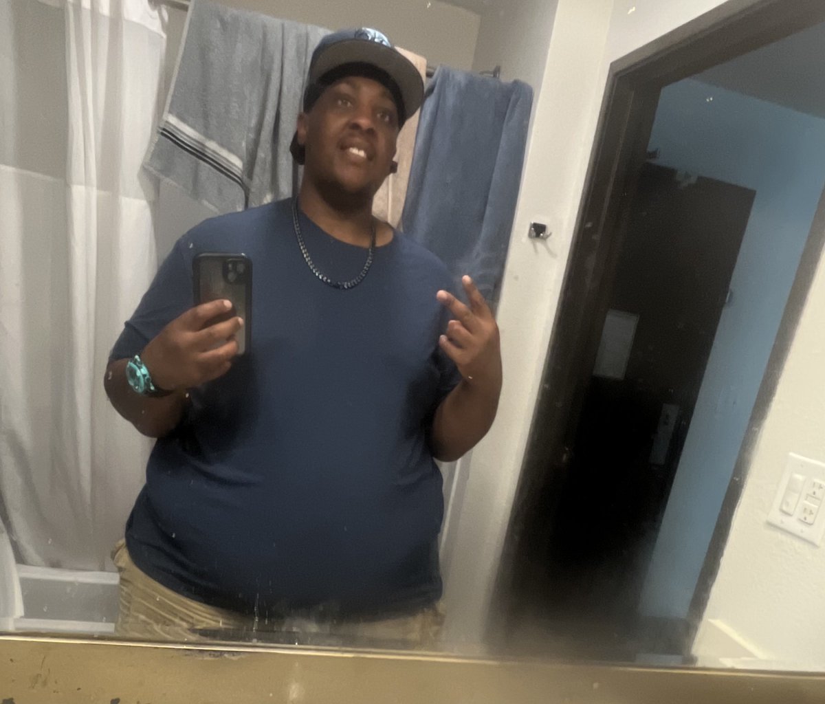 DeWayne Link tweet media