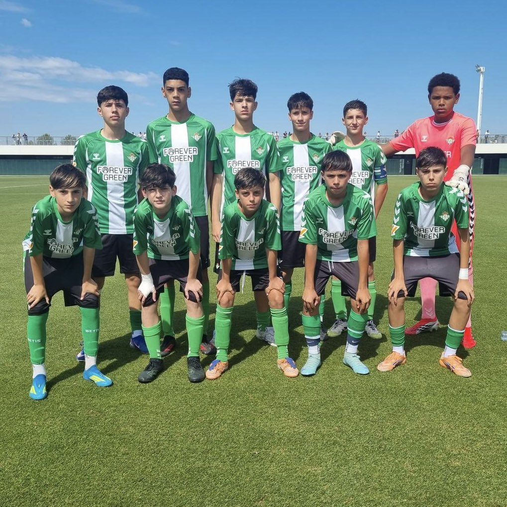 RBetisCantera's tweet photo. 🏆 Primera Andaluza Infantil

2️⃣ #RBBinfantilB
1️⃣ CD Utrera
 
⚽️ Raúl González e Iván Calderón

#CanteraBetis https://t.co/OYpvxa6AHo