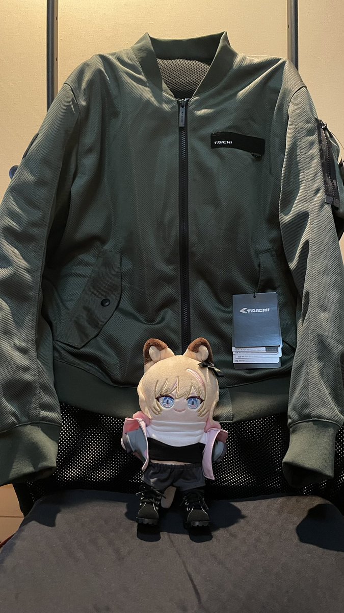 たうてに君 バイクの夏服をMA-1タイプに新調 おそろだー！👯