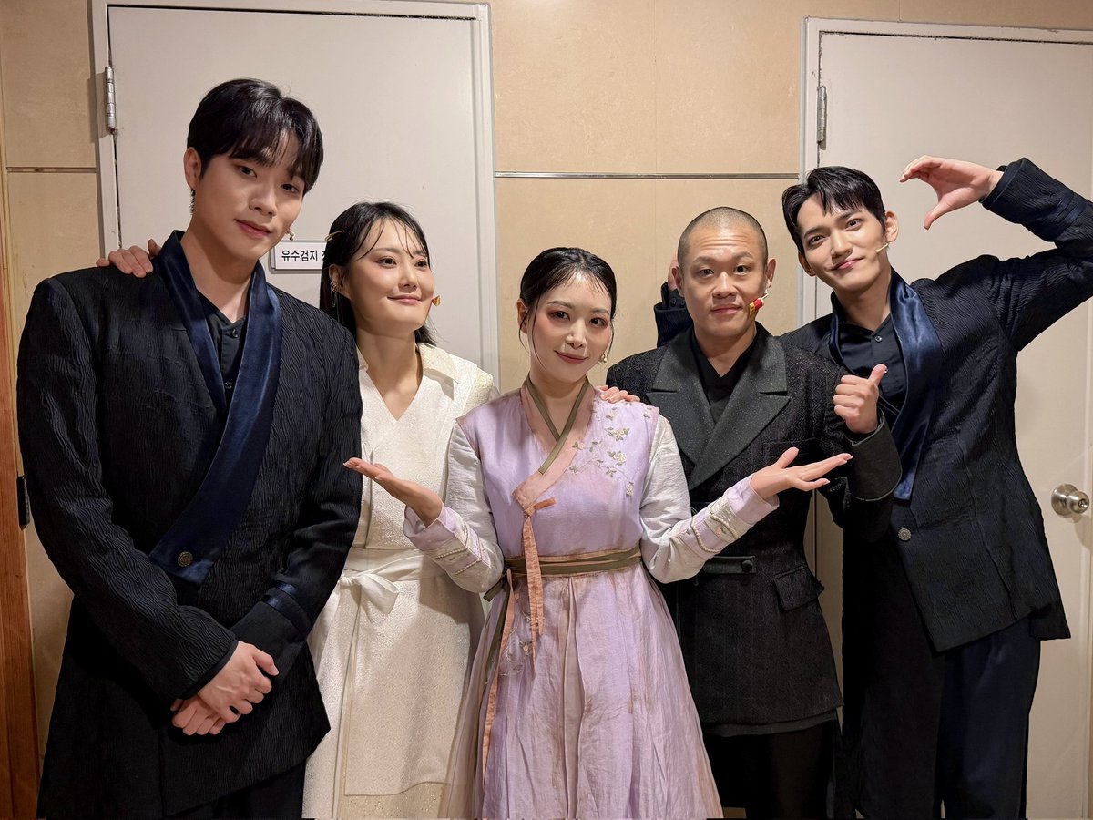 뮤지컬 홍련 tweet media