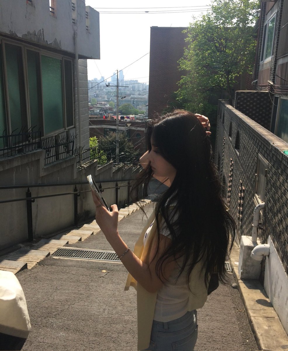 hyewonpics's tweet photo. Hyemstagram update ♡ https://t.co/0HHW0kcEgg