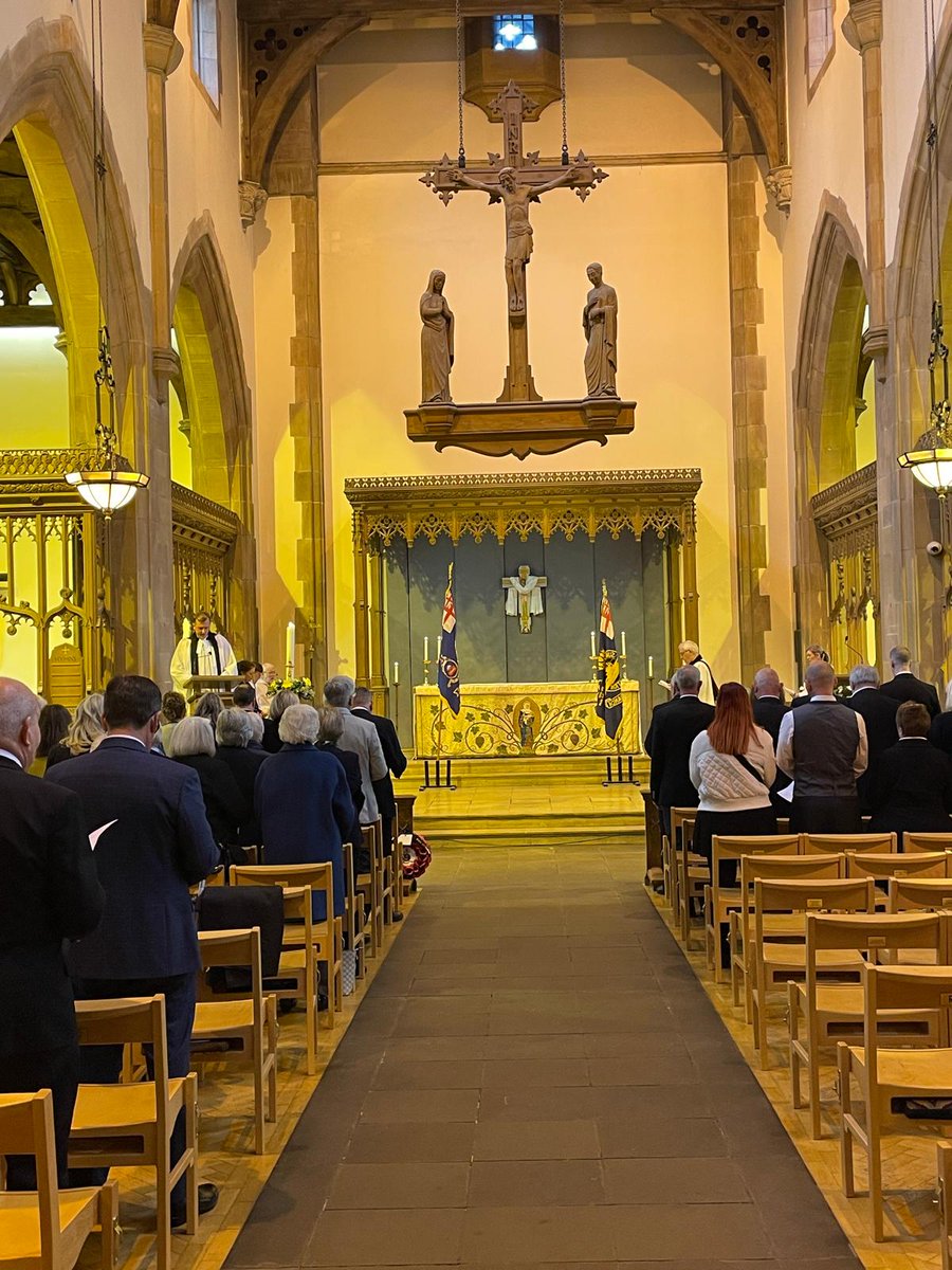 L'pool Parish Church tweet media