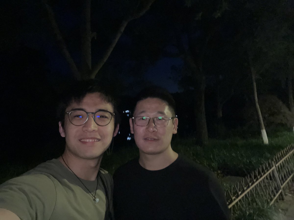 ai_muzi's tweet photo. 嘿嘿，和jason杭州面基成功 @GoSailGlobal https://t.co/uOT6kjHBXv