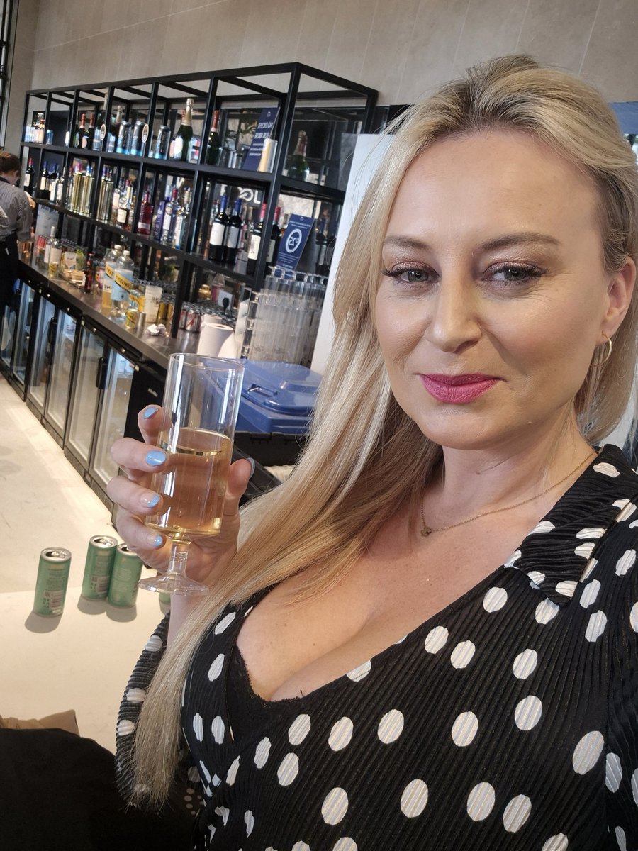 Liz Bachelor tweet media