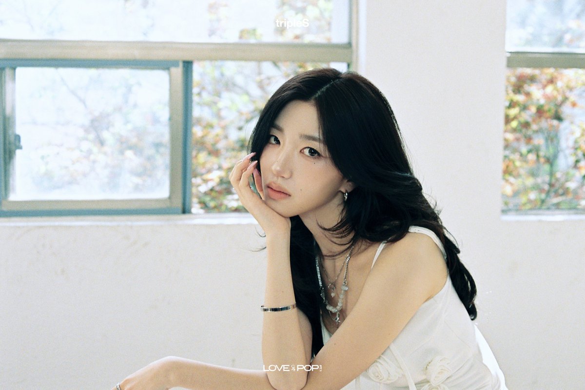 tripleS official tweet media